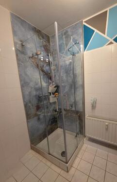 Foto - Familienwohnung (4-Zimmer, Frankenberg Scheffelstr), neue Dusche