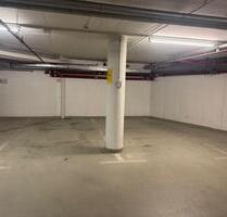 Geräumiger Garagenstellplatz an der Alten Oper mit PKW Aufzug - Frankfurt am Main Bockenheim