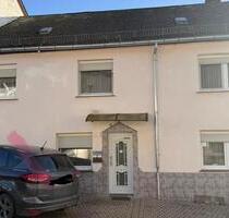 Einfamilienhaus in Niedekail - 135.000,00&nbsp;EUR Kaufpreis, ca.&nbsp; 120,00&nbsp;m&sup2; in Landscheid (PLZ: 54526)