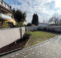 Moderne 2 Zimmer Wohnung - 940,00&nbsp;EUR Kaltmiete, ca.&nbsp; 65,00&nbsp;m&sup2; in Duisburg (PLZ: 47137) Mittelmeiderich