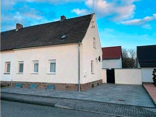 Foto - Doppelhaushälfte in ruhiger Lage