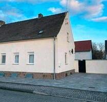 Doppelhaushälfte in ruhiger Lage - Südliches Anhalt Pfaffendorf