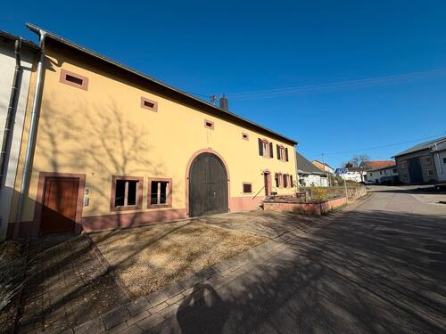 Foto - Bauernhaus, Landhaus in Rehlingen-Siersburg zum Kaufen