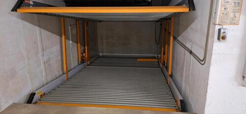 Foto - Tiefgaragenstellplatz Stapelparker