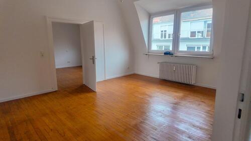 Foto - 4 Zimmer Dachgeschoßwohnung zur Miete in Saarbrücken