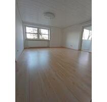 Sonnige 2Zimmer Wohnung Balkon Blick ins Grüne, EBK & Stellplatz - Weiden in der Oberpfalz