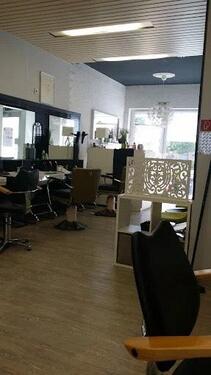 Foto - Friseursalon zu vermieten – komplett ausgestattet & sofort startk