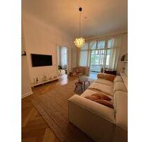 Großzügige 3-Zimmer-Altbauwohnung mit Wintergarten (teilmöbliert) - Berlin Steglitz-Zehlendorf
