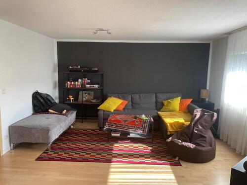 Foto - Frisch sanierte, sonnige 2,5 Zimmerwohnung. Südlage
