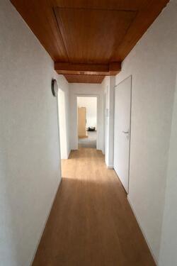 Foto - 3 Zimmer Dachgeschoßwohnung zur Miete in Lollar