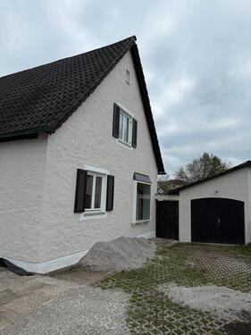 Foto - Renovierte Doppelhaushälfte mit Garten & Terrasse - GERETSRIED