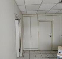Vermietung Büro - 235,00&nbsp;EUR Kaltmiete, in Siegen (PLZ: 57074) Kaan-Marienborn