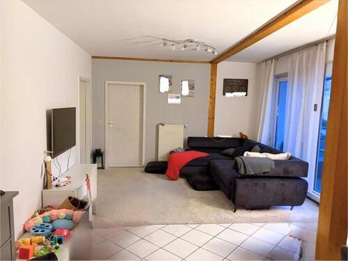 Foto - Helle Dachgeschosswohnung zu vermieten