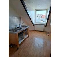 Sehr schöne 4 Zimmer Wohnung sehr zentral frisch renoviert - Aschaffenburg Österreicher Kolonie