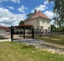 Wunderschöne kernsanierte Villa mit Blocksauna! - Privatverkauf - Lage