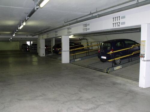 Foto - PKW-Stellplatz in einer gepflegten Tiefgarage zu vermieten