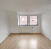 HaushälfteWohnung 104 m2 - 700,00&nbsp;EUR Kaltmiete, ca.&nbsp; 104,00&nbsp;m&sup2; in Bünde (PLZ: 32257)