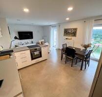 Helle 3-Zimmerwohnung mit Panoramabalkon nahe Passau (95 qm) - Tiefenbach