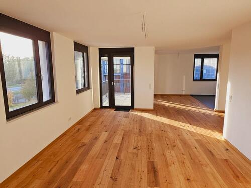 Foto - 3-Zimmer-Wohnung, 109 m² mit Loggia zum Auenpark im 2. OG