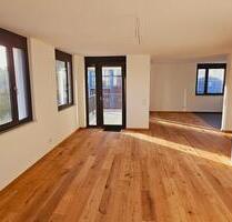 3-Zimmer-Wohnung, 109 m² mit Loggia zum Auenpark im 2. OG - Marktredwitz