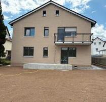 4-Zimmer-Wohnung in Wenzenbach - 1.350,00&nbsp;EUR Kaltmiete, ca.&nbsp; 123,00&nbsp;m&sup2; in Wenzenbach (PLZ: 93173)