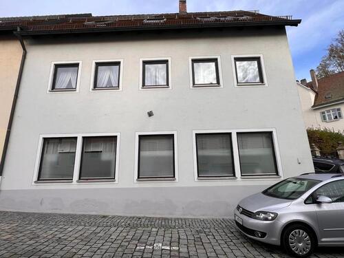 Foto - Große Gewerbefläche mit ca. 95 m² und 2 Büroräumen