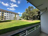 Foto - Gemütliche 2,5-Zi.-Wohnung mit Balkon im Erdgeschoss!