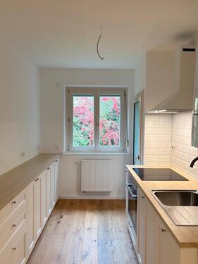 Foto - Erstbezug nach Sanierung: 3 Zimmer mit Küche u. Balkon