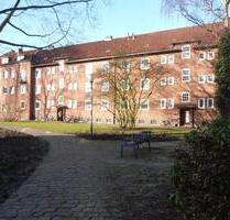 Gemütliche Ein-Zimmer-Dachgeschosswohnung im grünen Umfeld - Wilhelmshaven