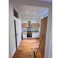 Schönes Appartement mit Einbauküche in gepflegtem Altbau - Wuppertal Gemarkung Barmen