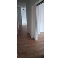 3 Zimmer 86 qm - 1.500,00 EUR Kaltmiete, in Frankfurt am Main (PLZ: 60437) Bonames