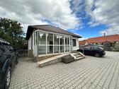 Foto - Praxisfreundliches Haus mit großzügigen Stellplätzen im Herzen von Wildenberg! Seniorengerecht!