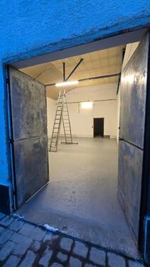 Foto - lager mit Büro und Toilette - 1.100,00&nbsp;EUR Kaltmiete, ca.&nbsp; 90,00&nbsp;m&sup2;