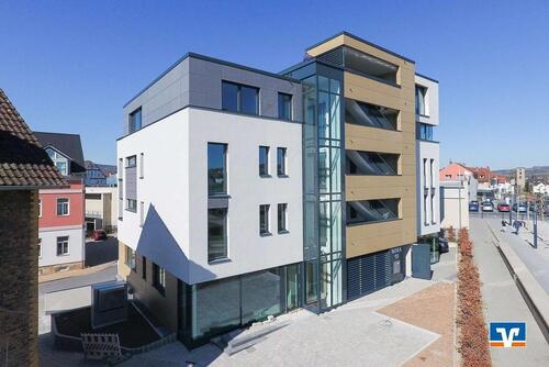 Foto - Lichtdurchflutete Ladenfläche in zentraler Lage von Bebra!