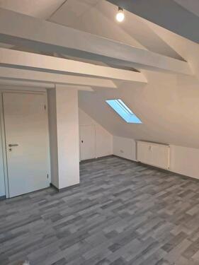 Foto - 1 Zimmer Dachgeschoßwohnung zur Miete in Kaufungen