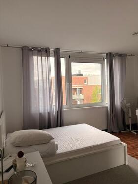 Foto - Einzimmer-Wohnung für Untervermietung. (4 Monate)