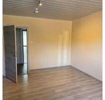 Wohnung zu vermieten - 575,00&nbsp;EUR Kaltmiete, ca.&nbsp; 75,00&nbsp;m&sup2; in Bremerhaven (PLZ: 27580) Lehe