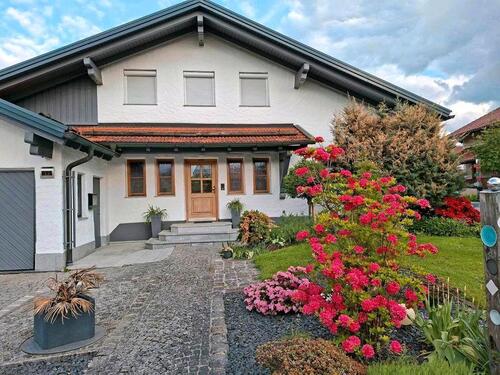 Foto - Schöne große EG-Wohnung mit Garten.