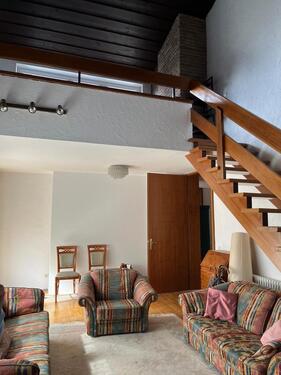Foto - Großzügige, helle 4,5-Zimmer-Wohnung, gehobene Ausstattung, ca. 1