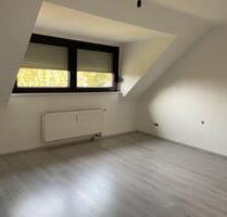 Tolle DG Wohnung - 640,00 EUR Kaltmiete, in Oberhausen (PLZ: 46119) Rothebusch
