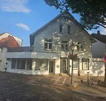gemütliche 3,5-Zi.-Wohnung am Marktplatz in OldenburgH. - Oldenburg in Holstein