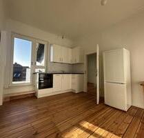 Kernsanierte Dachgeschosswohnung mit Balkon in der Innenstadt - Eckernförde