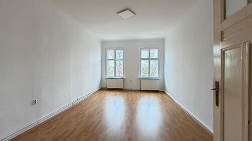 Foto - Teilgewerbliche Vermietung! Zweiraumwohnung mit Einbauküche !