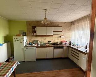 Einfamilienhaus - 129.000,00&nbsp;EUR Kaufpreis, ca.&nbsp; 120,00&nbsp;m&sup2; in Landscheid (PLZ: 54526)