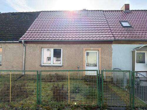 Foto - Renovierungsbedürftiges Mittelreihenhaus Provisionsfrei