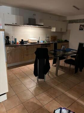 Foto - 2,5 Zimmer mit ebk - 600,00&nbsp;EUR Kaltmiete, ca.&nbsp; 70,00&nbsp;m&sup2;