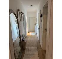 Moderne 3-Zimmer-Dachgeschosswohnung mit 2 Balkonen - Mutterstadt