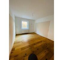 Schicke 3-Raum Wohnung in Rüttenscheid mit kleinem Wintergarten - Essen Stadtbezirk II