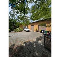 Einfamilienhaus mit großer Halle - Döbern