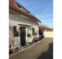 Modernisiertes Reihenendhaus mit Kamin, Garten in Warendorf